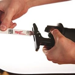 Milwaukee Scie Sabre SAWZALL™ 1100 W SSD 1100 X -Scie Soldes scie sabre sawzallt 1100 w ssd 1100 x 2