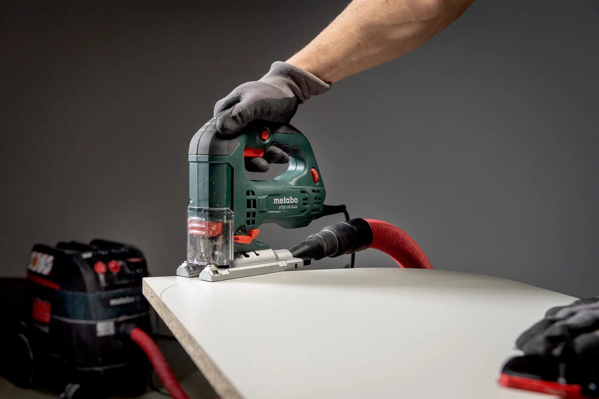 Metabo STEB 100 Quick 710 Watt Scie Sauteuse En Coffret 601110500 4 Metabo STEB 100 Quick 710 Watt Scie Sauteuse En Coffret 601110500 – Image 2